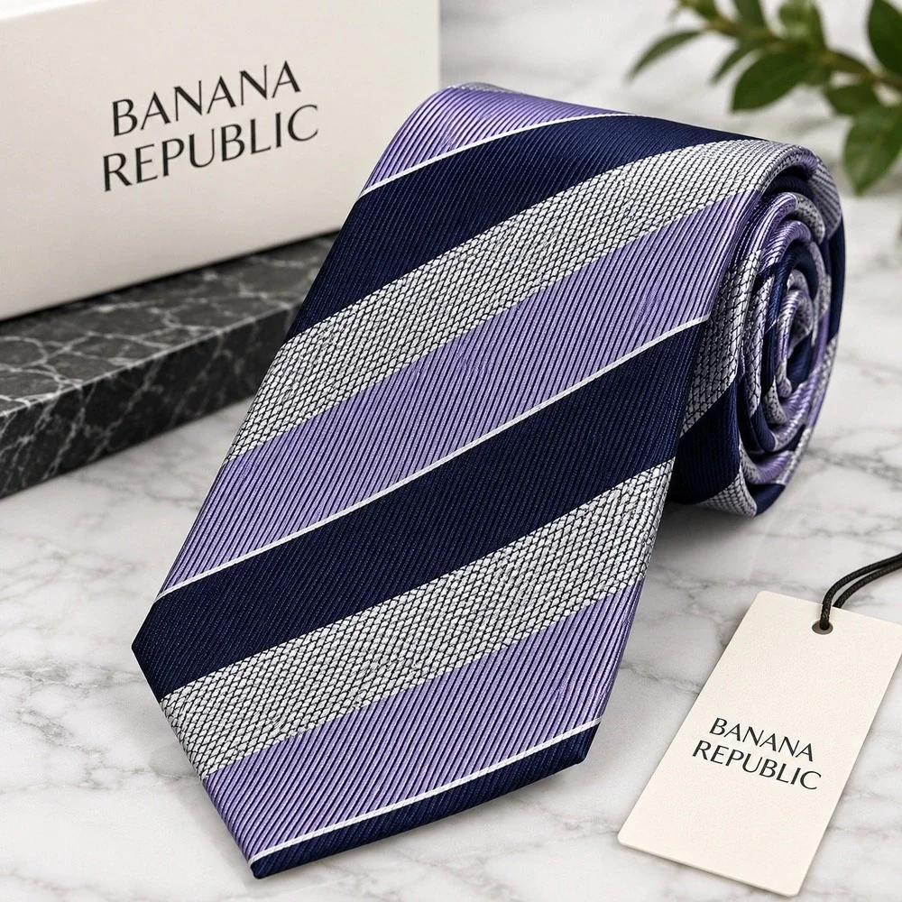 NEW Banana Republic Striped Mens OS Lavender Navy Silk Necktie 399339-00
